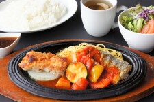 チキンと白身魚のソテー