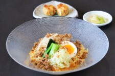 冷やし担々麺